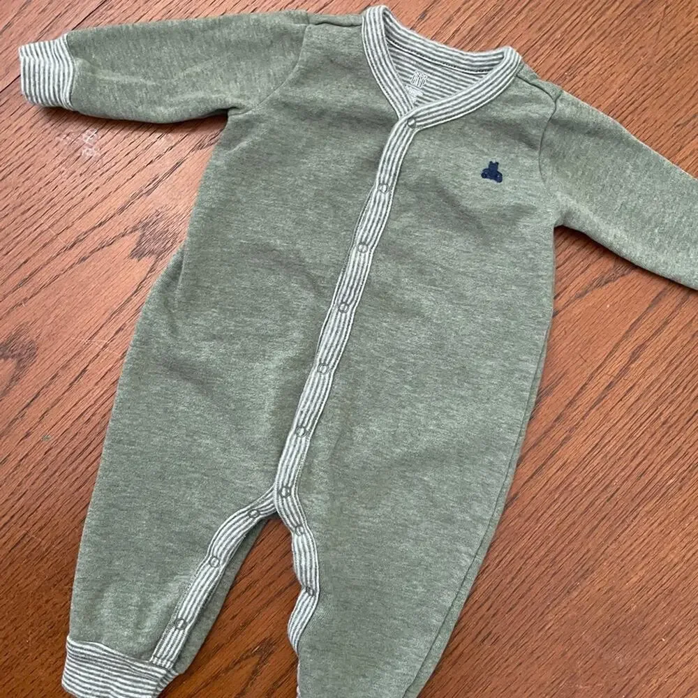 Baby gap romper size 3-6m